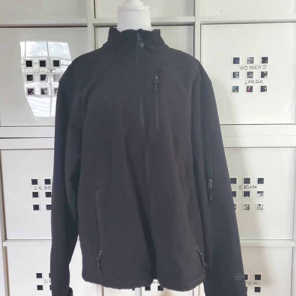 Free Country Men’s Black Jacket Size Medium